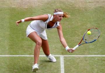 kvitova beats azarenka to reach wimbledon final