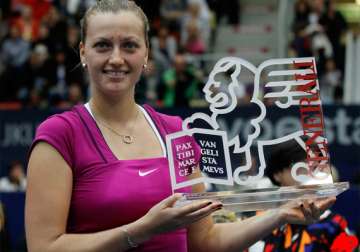kvitova beats cibulkova to win generali ladies