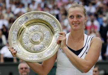 kvitova beats sharapova to win wimbledon title