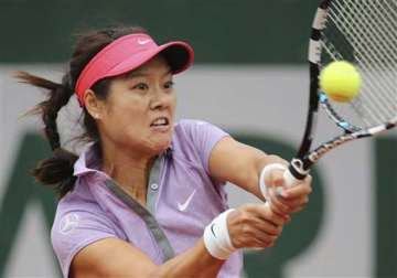li na loses in 1st round at french open