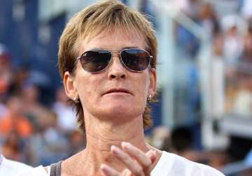 murray s mother to captain britain in fed cup