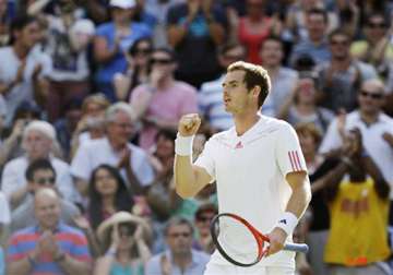 murray wins match with latest finish ever