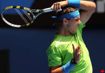 nadal into third round at australian open