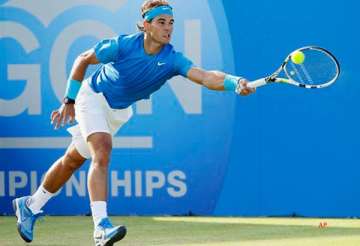 nadal stretched to 3 sets by stepanek at queen s
