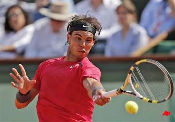 nadal advances in quest for 7th french open title