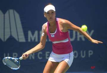 radwanska beats petkovic to reach carlsbad final