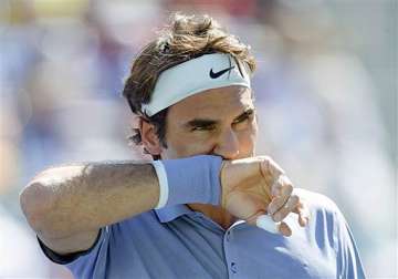 roger federer alludes to rome at italian open return after boys birth