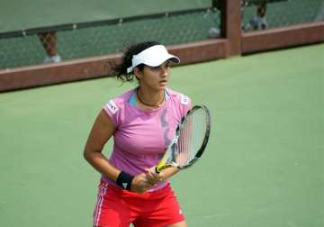 sania to lead indian challenge in fed cup next month