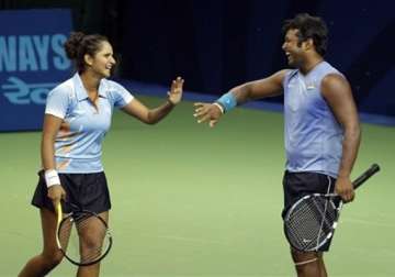 sania hits out at aita indicates willingness to partner paes