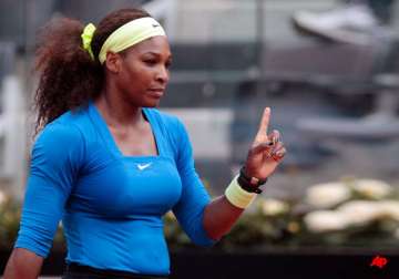 serena williams withdraws with back injury