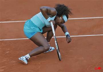 serena williams lets big lead slip at french open