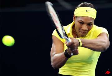 serena williams wins 1st match back after layoff
