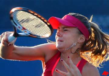 top seeded hantuchova ousted at bell challenge