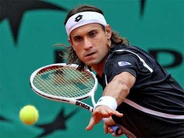 top seeded players advance in argentina