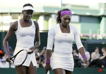 williams sisters reach wimbledon doubles semis