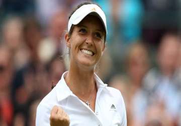 wimbledon petra kvitova laura robson reach fourth round