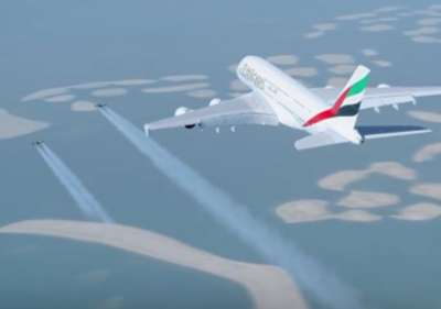 Watch two men fly over Dubai with jetpacks