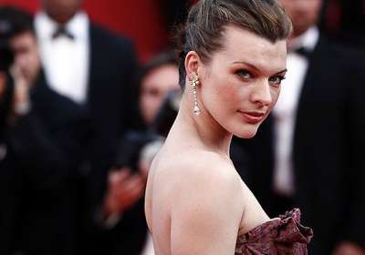 Milla Jovovich joins her family at Resident Evil premiere