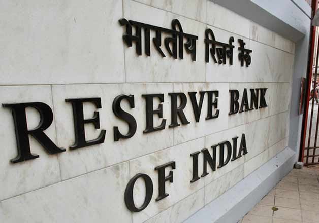 rbi net seller of dollars in august sells 1.559 bn