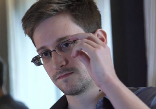 Edward Snowden gets 47GB of Twitter notifications | India News – India TV