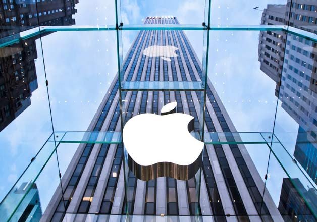 apple defends resistance to iphone assistance to us
