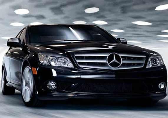 mercedes-profits-to-be-hurt-by-rupee-depreciation-and-import-duty-hike