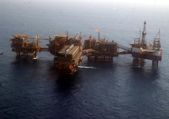 ongc stake sale on mar 1 floor price fixed at rs 290 a share