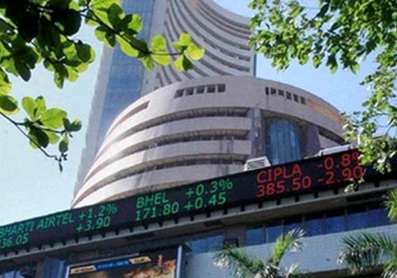 Sensex Plunges 217 Points Metal Stocks Dip India News India Tv 