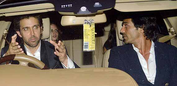 Hrithik-Suzanne divorce: Is Suzanne having an affair with Arjun Rampal