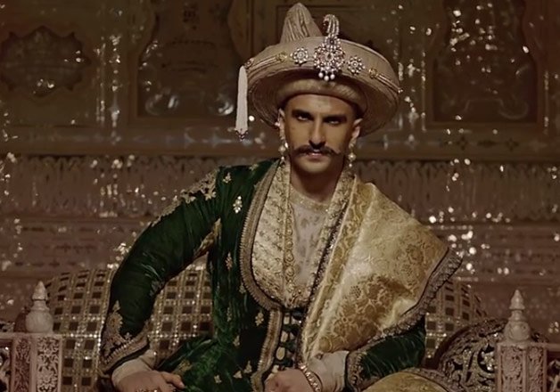 Omg Guess How Much Ranveer Singh Charged For Bajirao Mastani Bollywood News India Tv