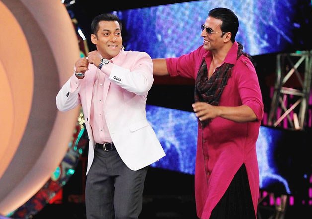 Salman Khan Will Co Host The Show With Akshay Kumar Indiatv News Bollywood News India Tv