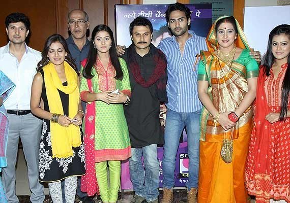 Yeh Dil Sun Raha Hai The Cast Uses Own Costumes Bollywood News