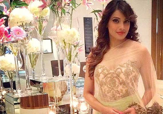 comedy nights with kapil bipasha basu promotes creature 3d