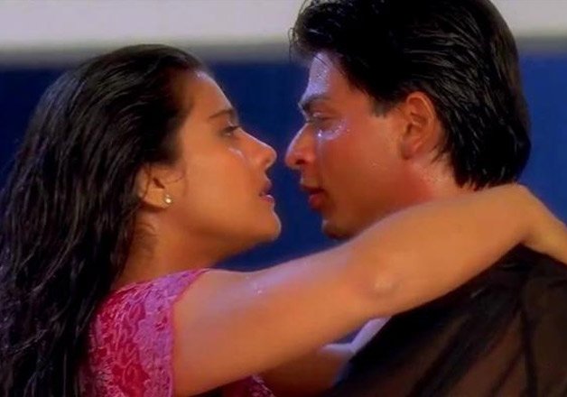 Watch Leaked Scenes Of Srk And Kajol S Romantic Song From Dilwale Indiatv News Bollywood