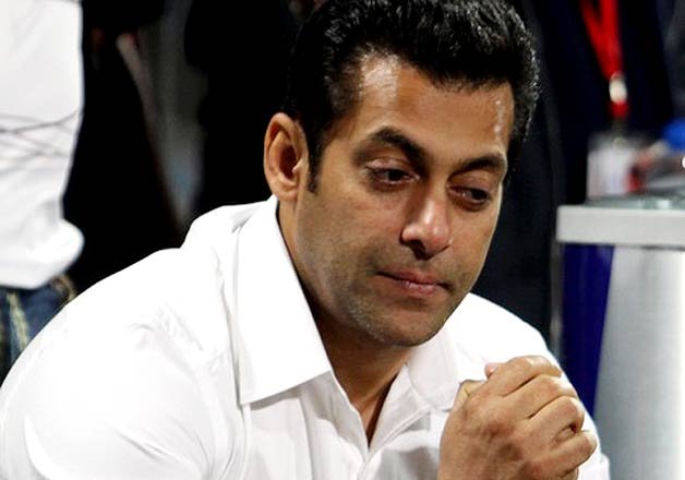 Salman Khan emotional in Jodhpur court - IndiaTV News | Bollywood News – India TV