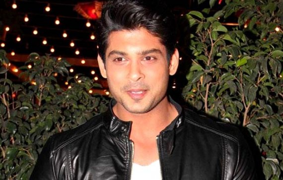 Actor Siddharth Shukla fined for drunk driving | Bollywood News – India TV