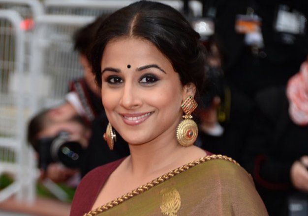 vidya balan honoured with pride of kerala award