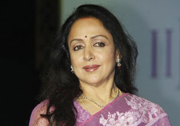 BJP MP and actress Hema Malini discharged from Fortis Escorts Hospital ...