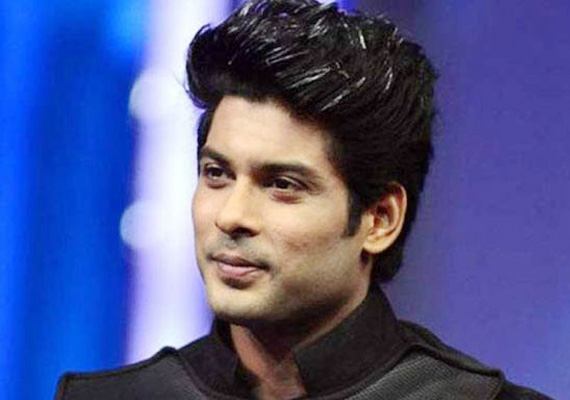 Siddharth Shukla gets nostalgic 'Jhalak...' set | Bollywood News – India TV