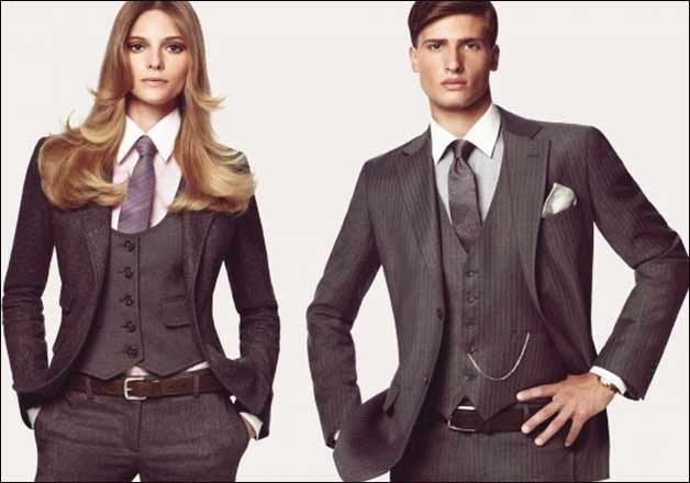 women dress for men