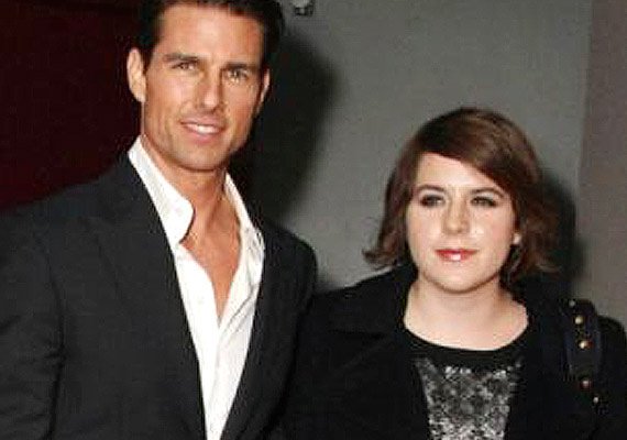Tom Cruise S Daughter Becomes Hairstylist Lifestyle News India Tv