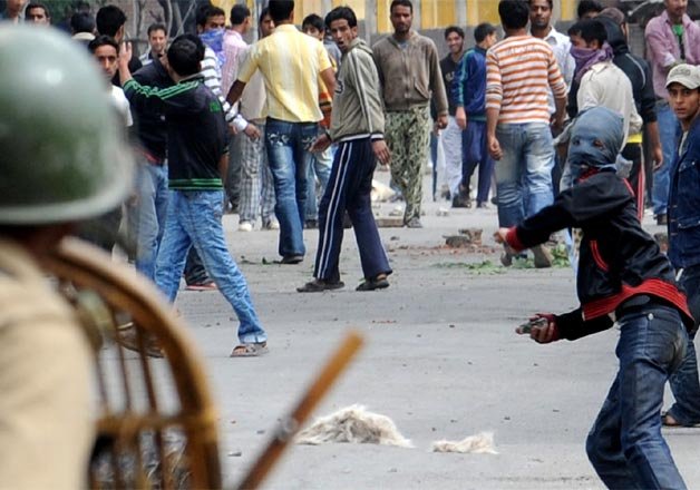 amnesty criticizes india for intolerance for dissent