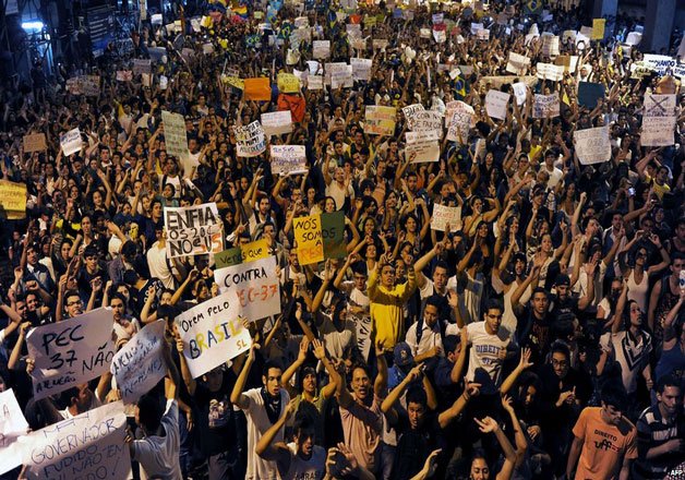 Thousands of people march against Brazilian president|India TV News ...