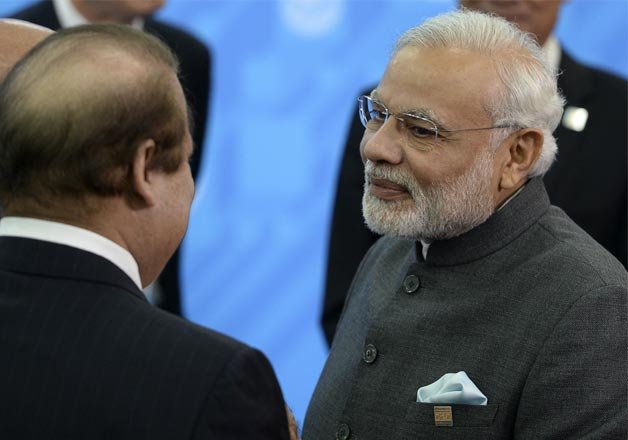 Pm Narendra Modi Concludes Russia Visit; Heads To Turkmenistan 