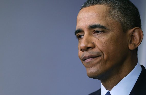 barak obama praises health workers fighting ebola as heroes