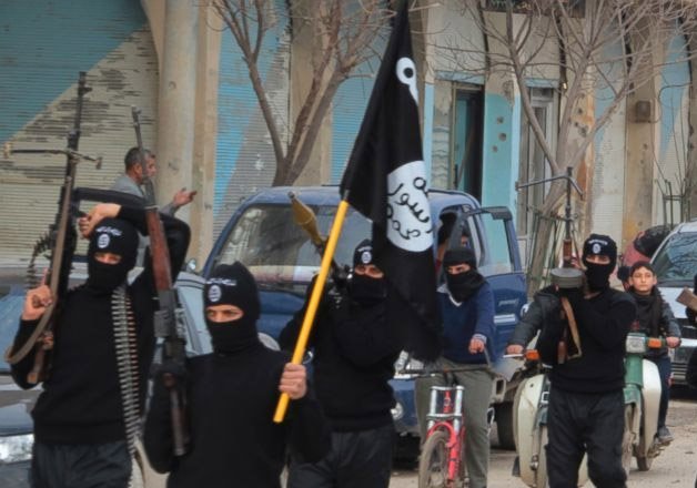 us airstrikes destroy over 500 million isis cash reserves