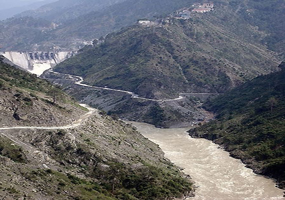 pak accuses india of violating indus water treaty agreement