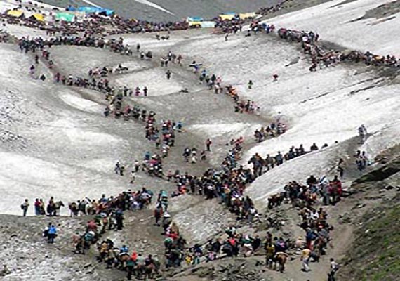 Amarnath Yatra 1957 Pilgrims Leave For The Holy Cave India News India Tv