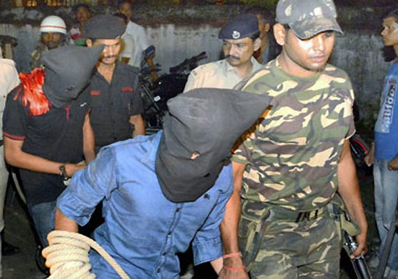 bomb blasts karta hoon message dene ke liye bhatkal tells