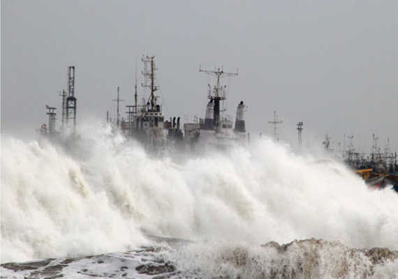 Cyclone, flood toll hits 36; Odisha seeks Rs 1,523cr in aid | India ...